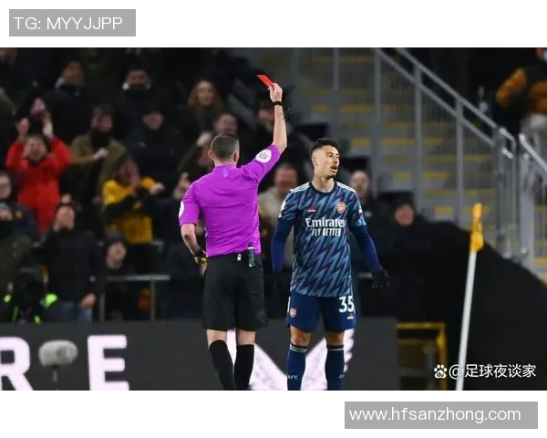 欧联杯激战阿森纳与切尔西握手言和神扑引发争议判罚全场沸腾 欧联杯激战阿森纳与切尔西握手言和神扑引发争议判罚全场沸腾